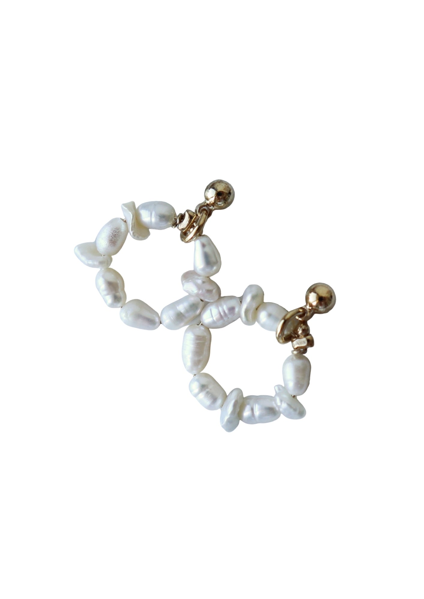 BGFP41 Snow Pearl Earrings Episode 1 image 0