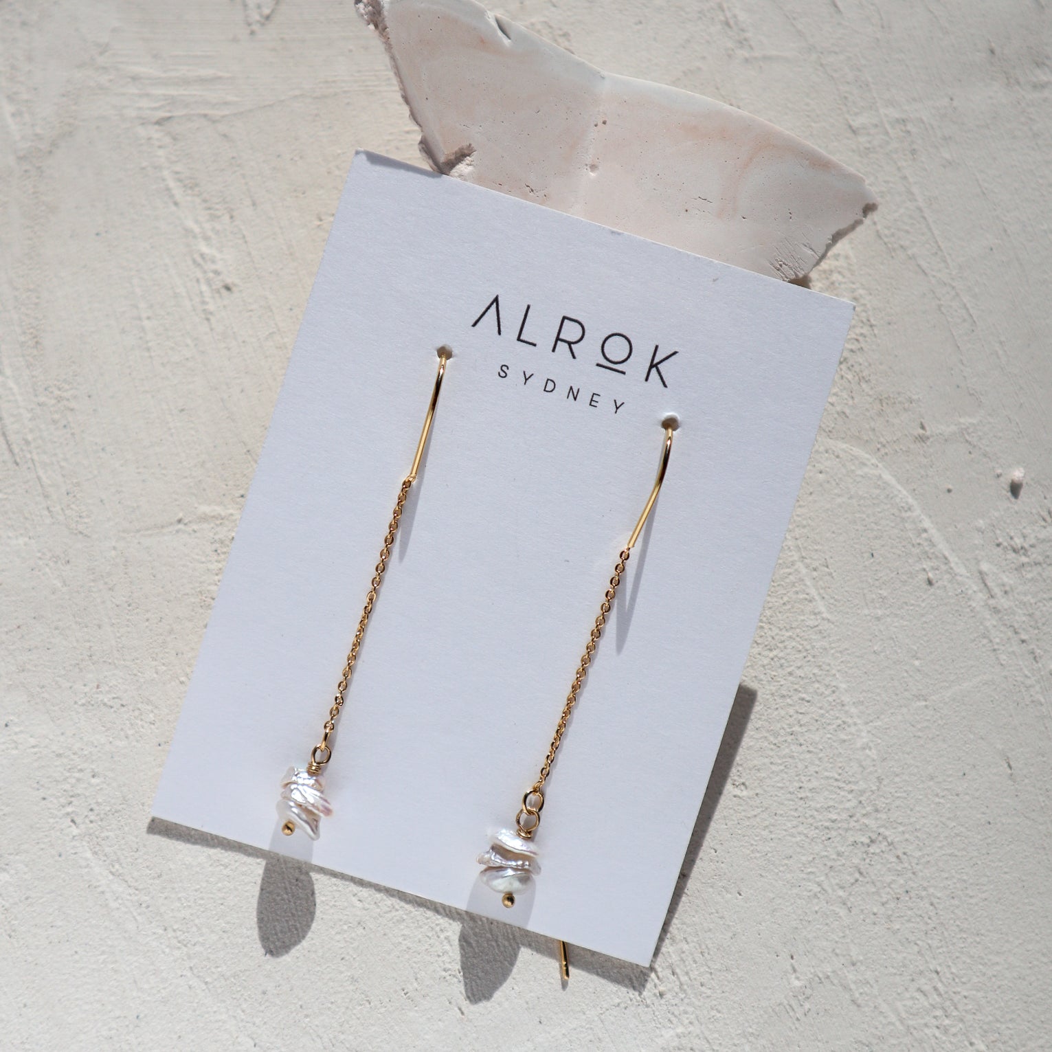 Pearl Chips Threader Earrings image 1
