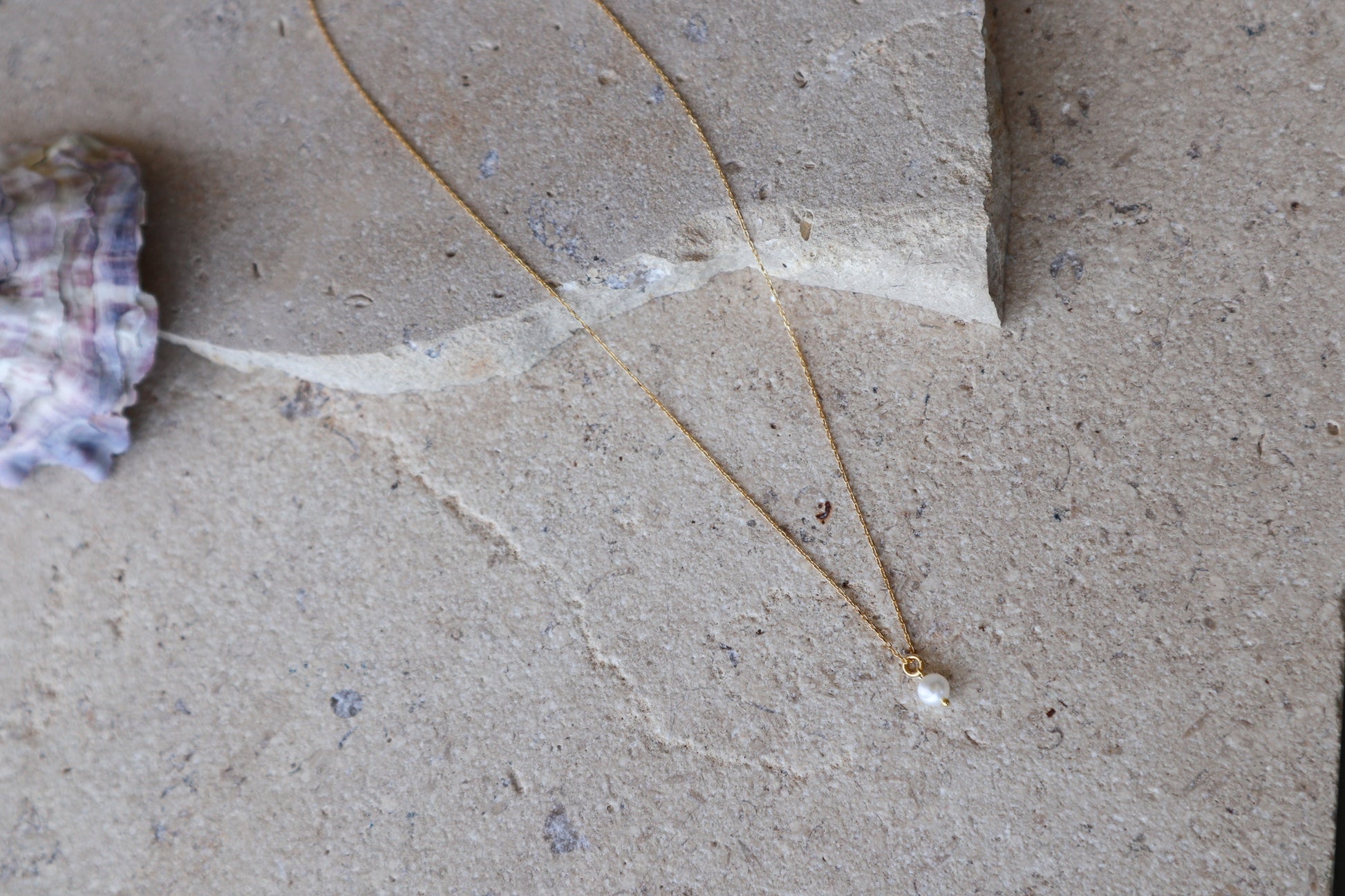 SGN12 Mini Pearl Necklace image 2