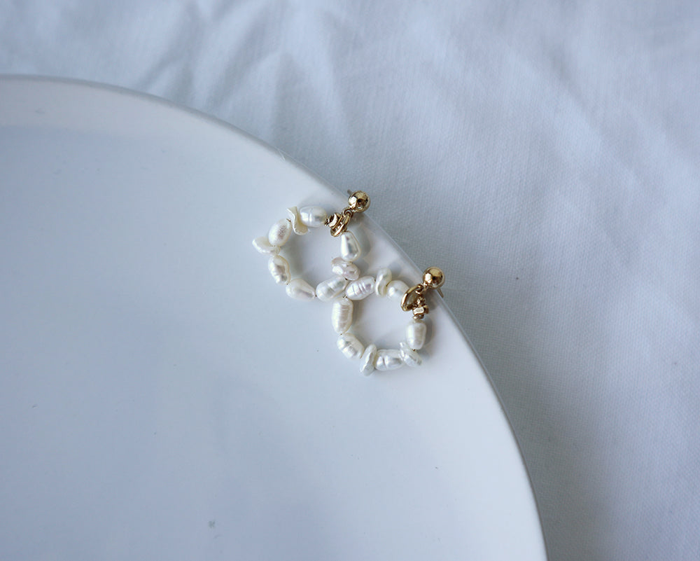 BGFP41 Snow Pearl Earrings Episode 1 image 7
