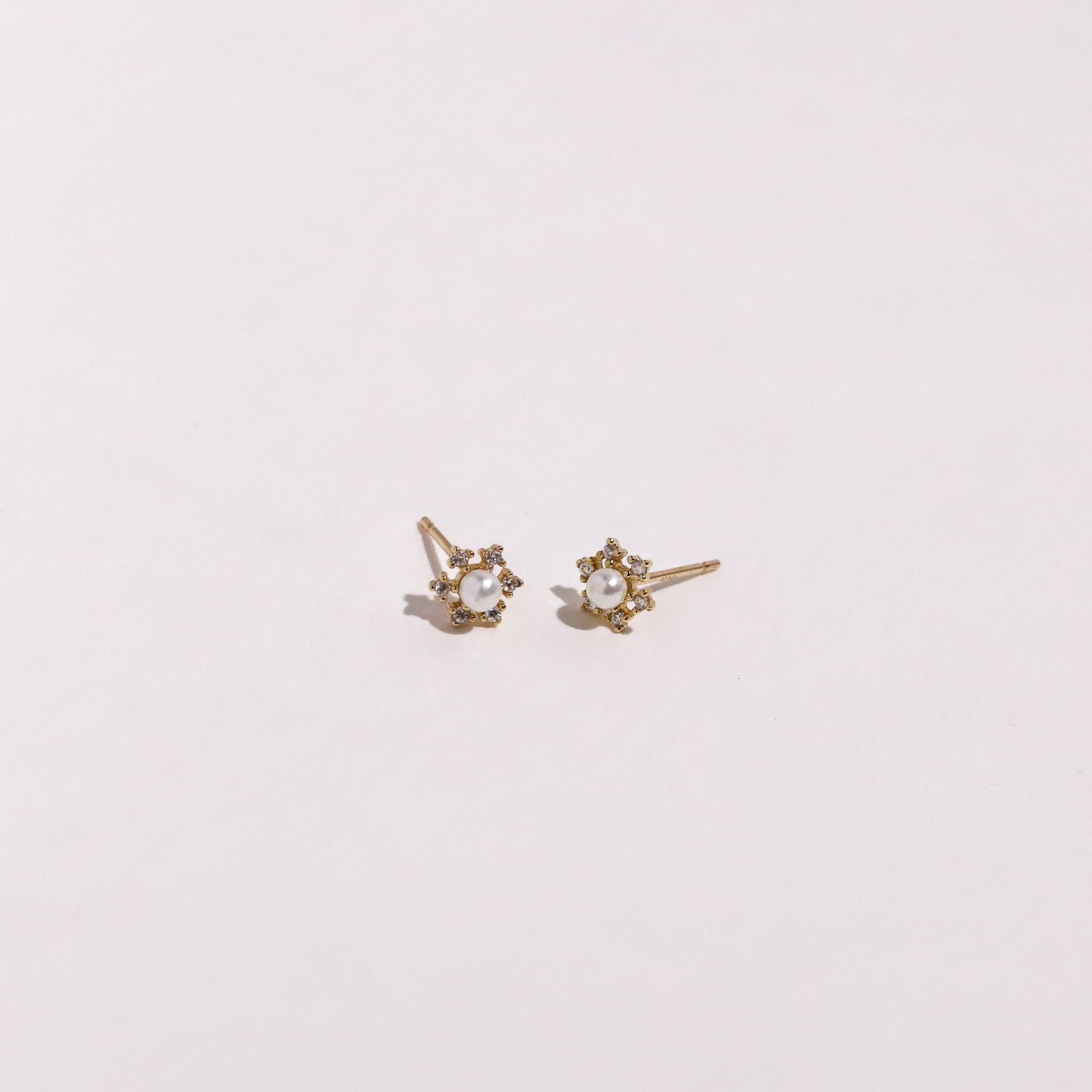 10K Gold Snow Pearl Studs