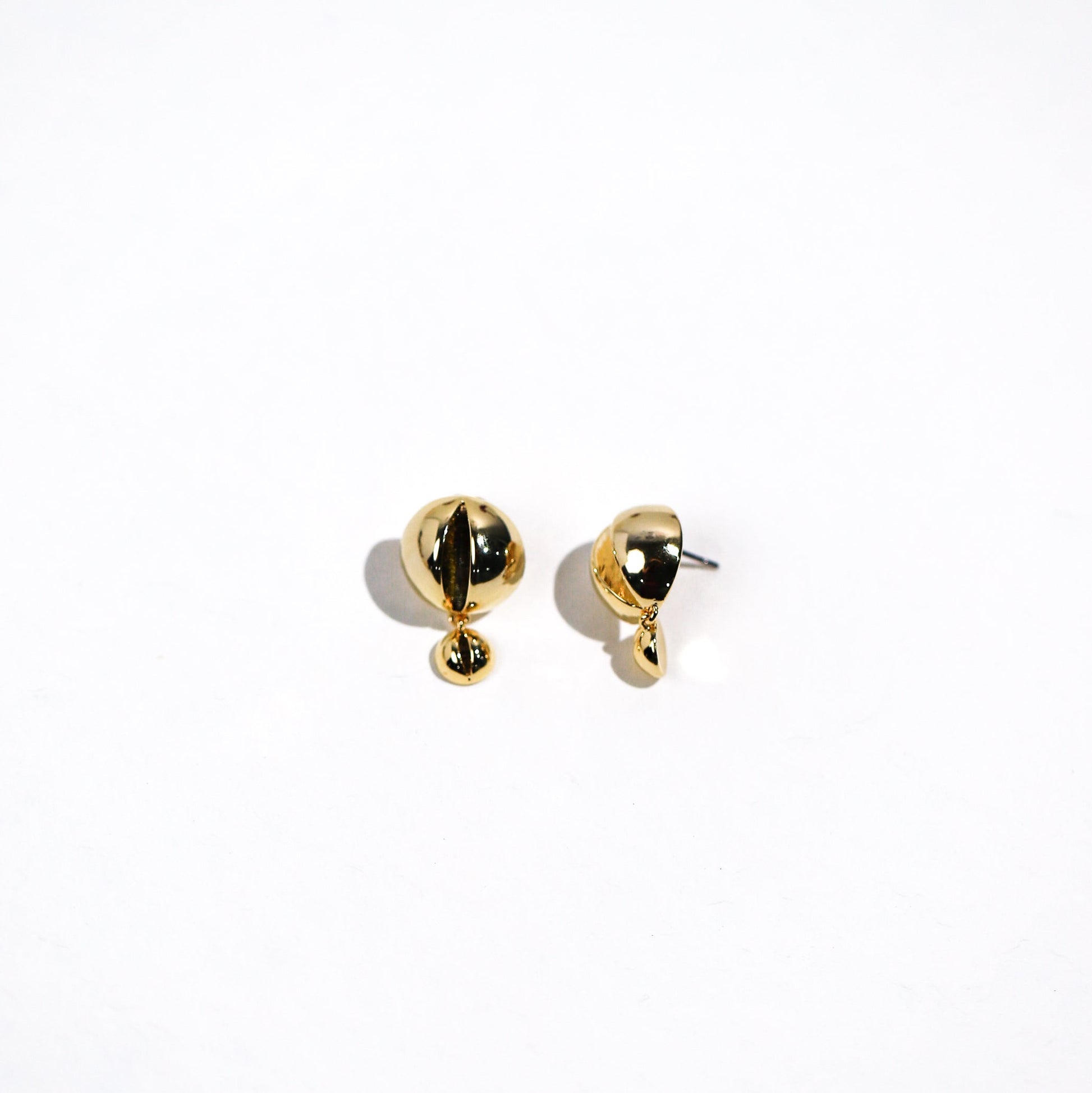 Bean Ball Stud Earrings