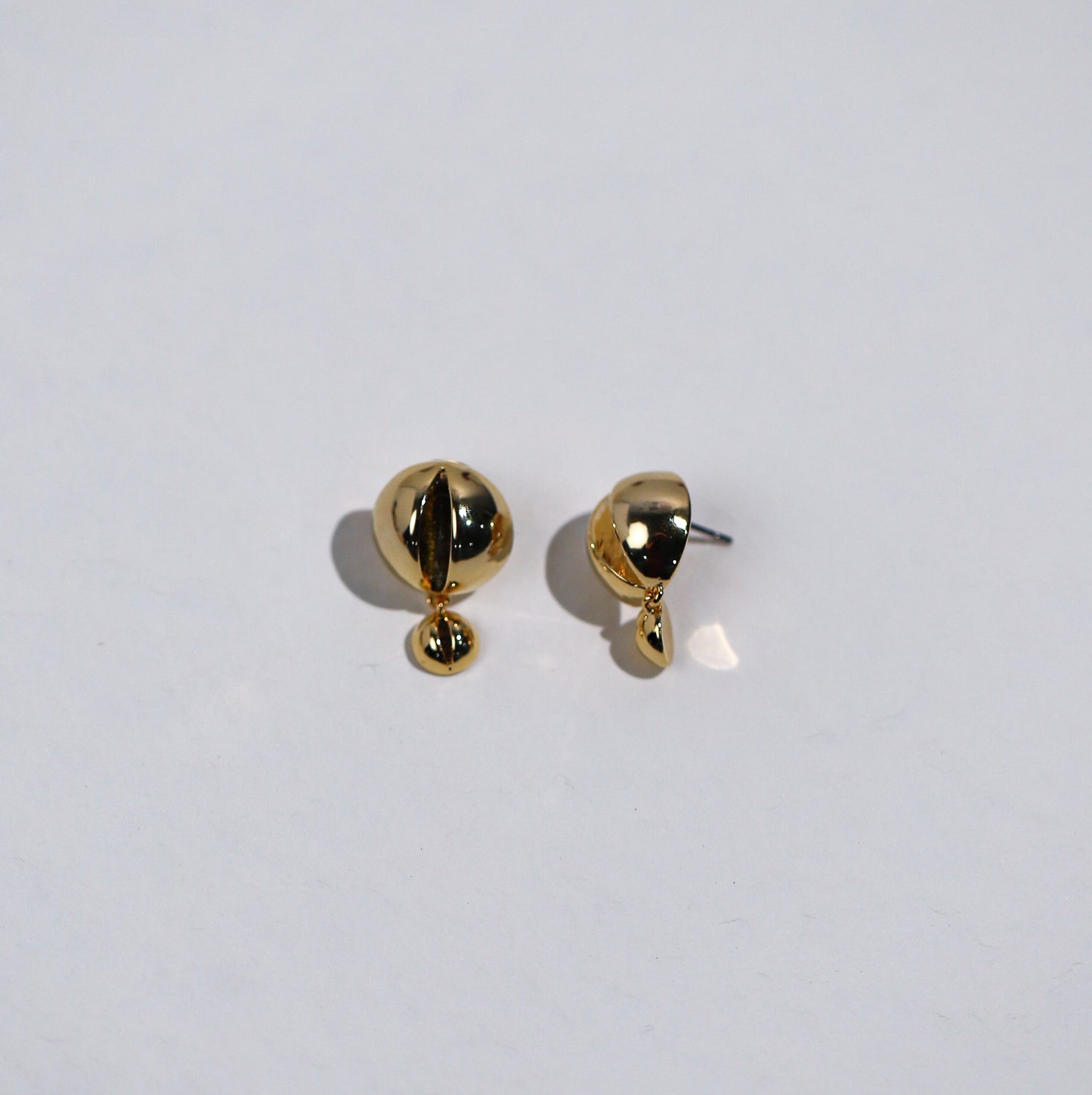 Bean Ball Stud Earrings