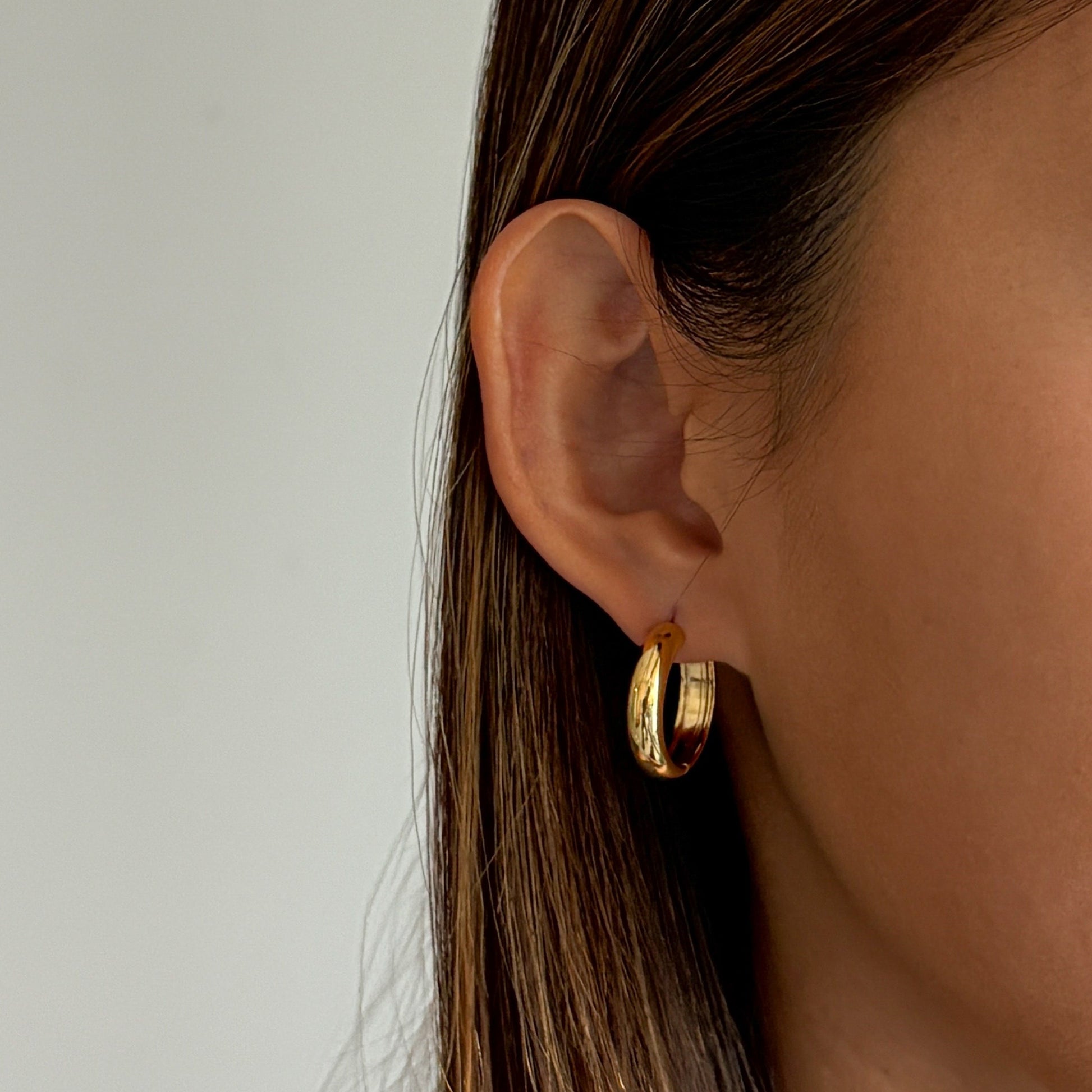 Basic Flat Round Hoops