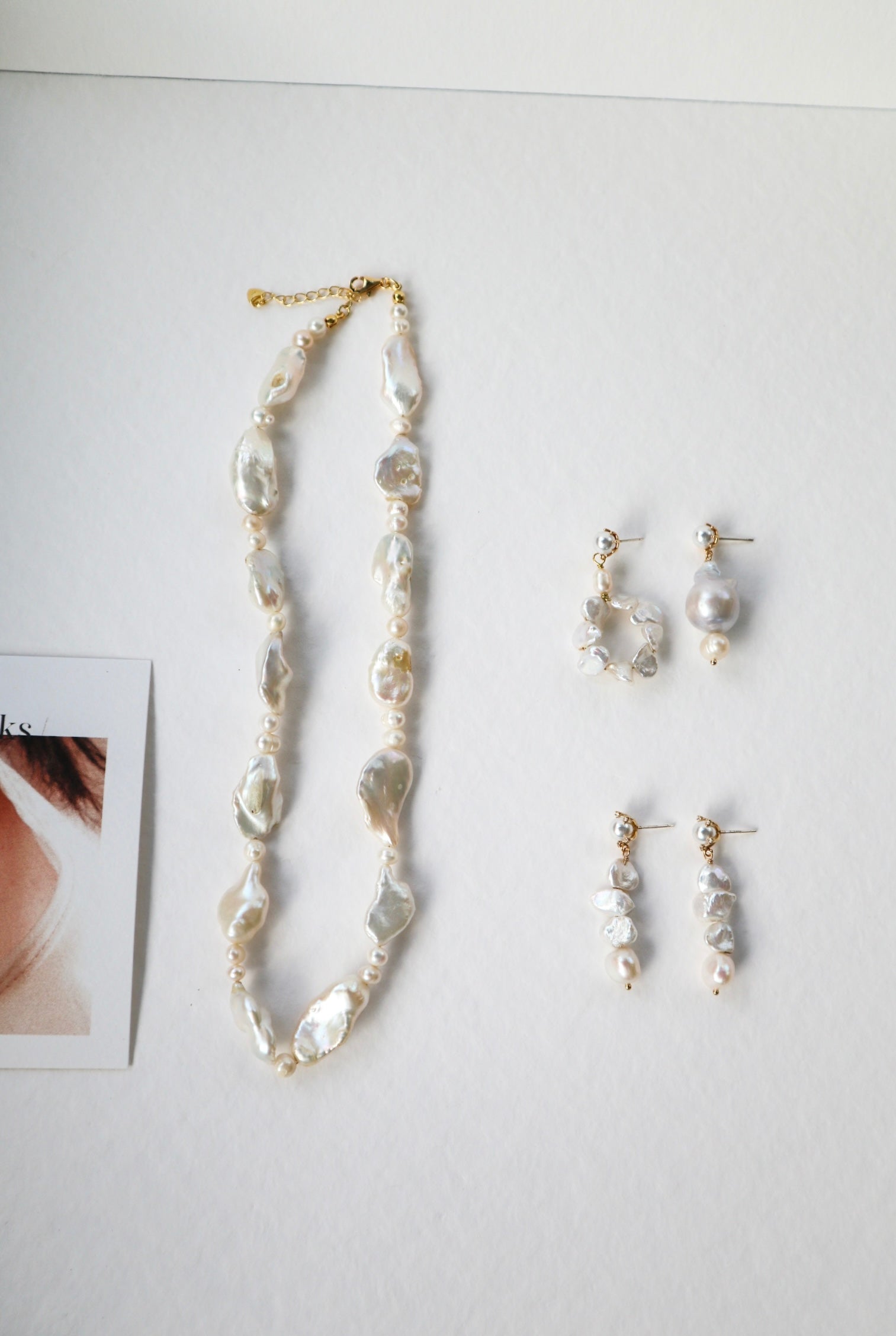 Baroque Pearl Necklace image 3