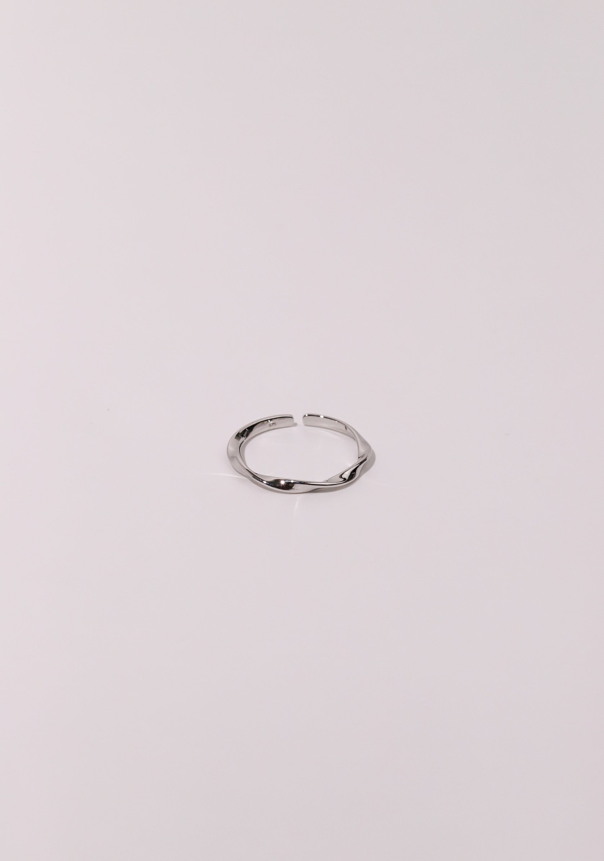 SRR002 Adjustable Twisted Silver Ring  image 2