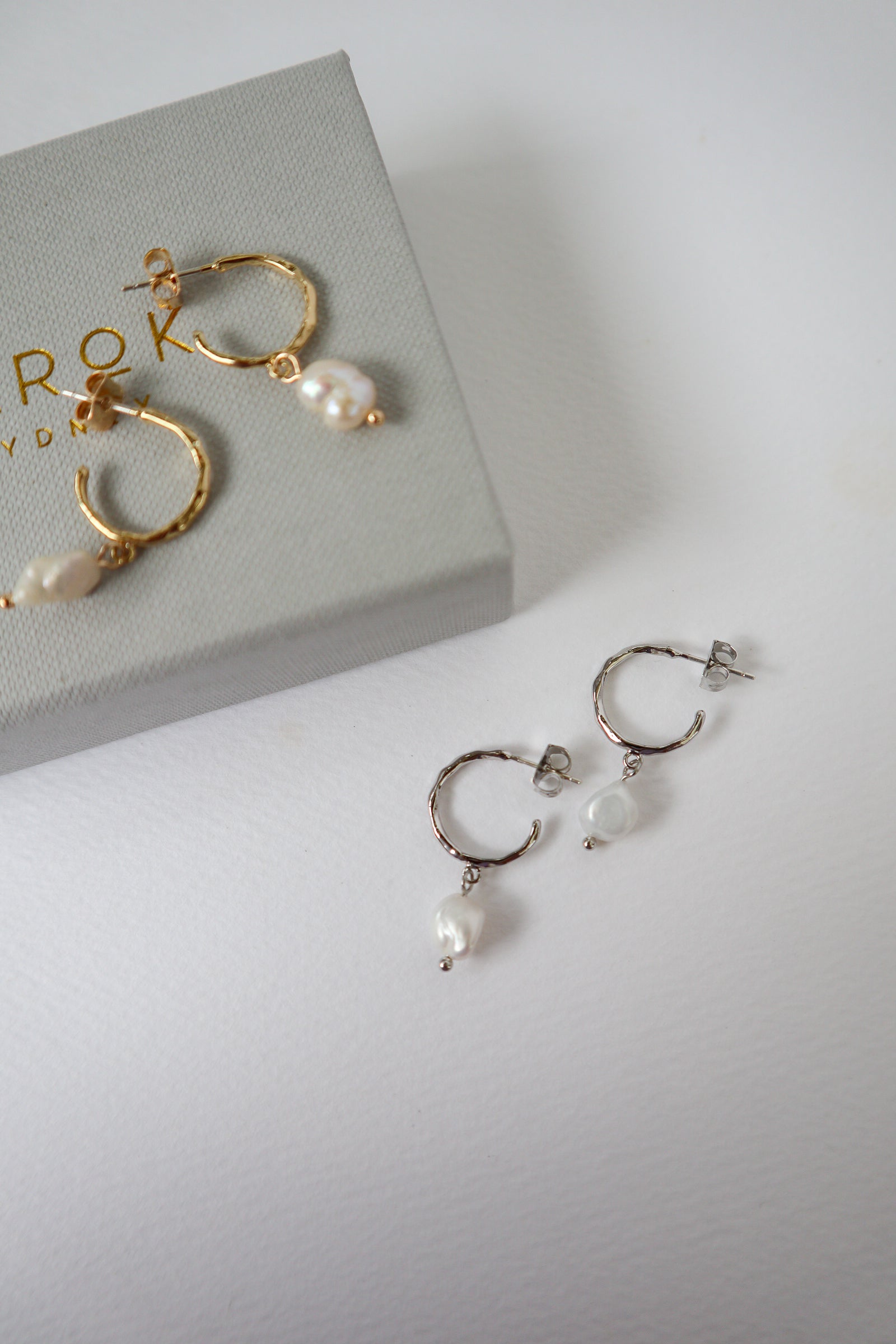 Time Pearl Hoop Earrings image 4