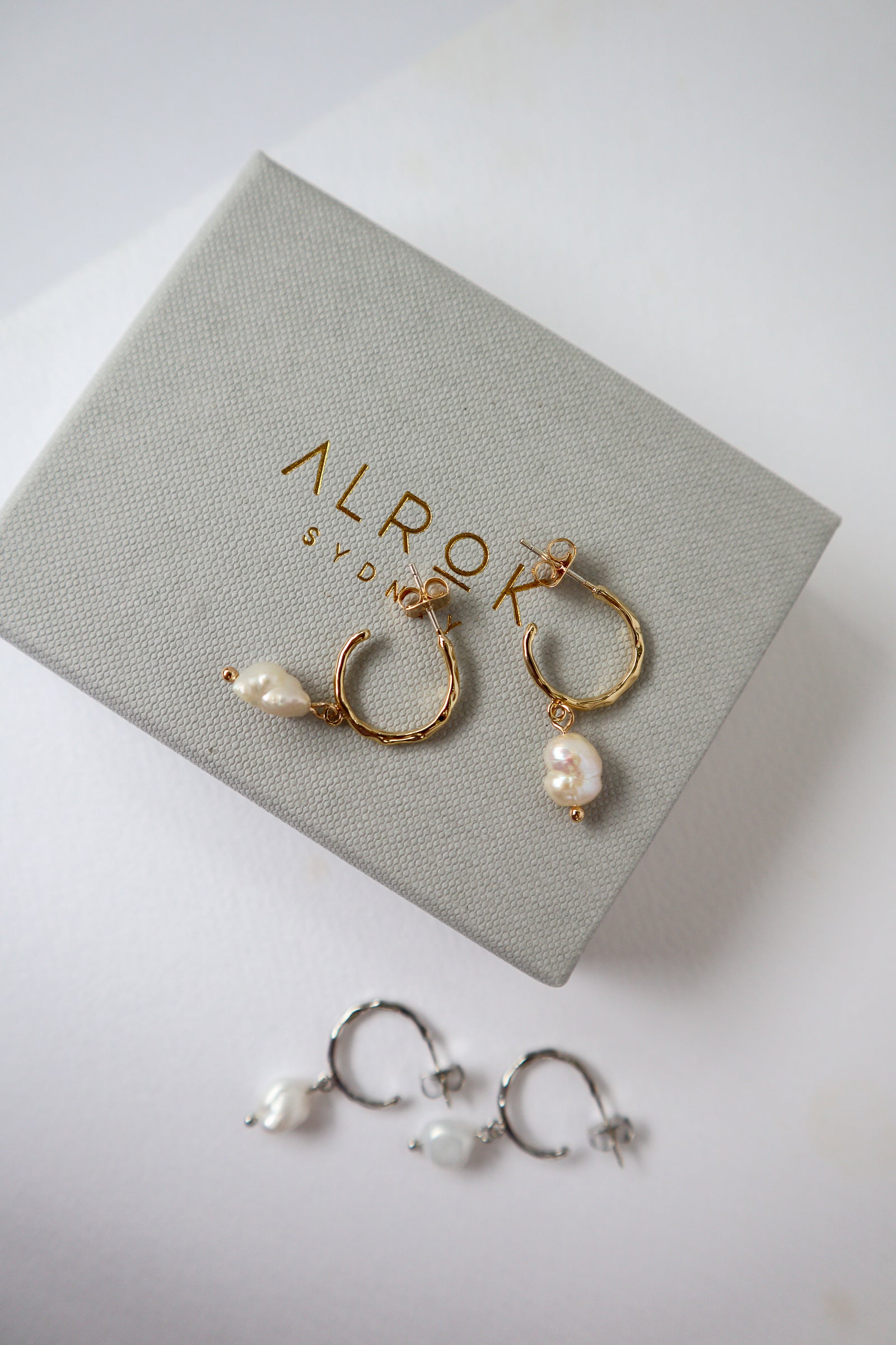 Time Pearl Hoop Earrings image 5